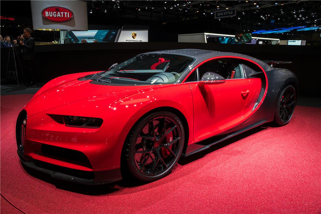 WOW! Check out this gorgeous Bugatti! #AutoShowDallas #DFWAutoShow https://t.co/KpImJQzKjn