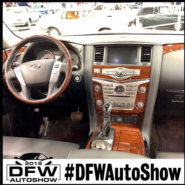 What do you think of this #infiniti? We’re in love with the interior😍 #dfwautoshow #dallas #luxury #autoshow